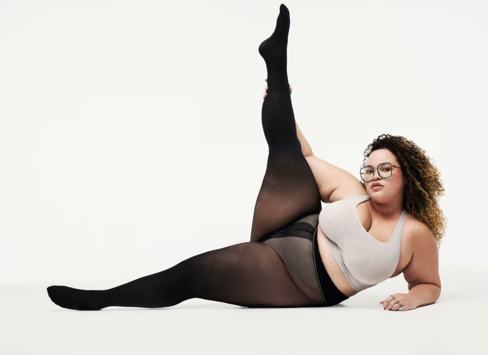 Savannah wears size 2XL Sheertex Tights